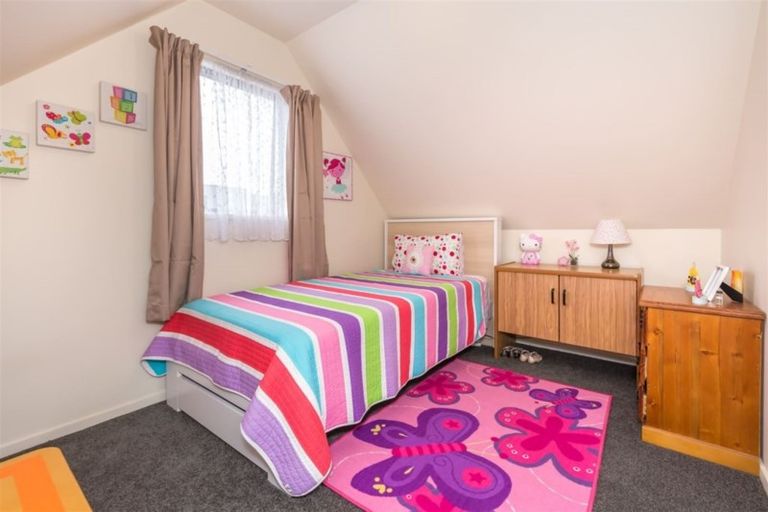 Photo of property in 48a Oxley Avenue, St Albans, Christchurch, 8014