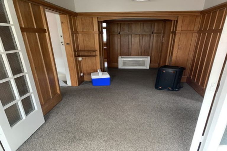 Photo of property in 37 Lyndon Street, Riccarton, Christchurch, 8041