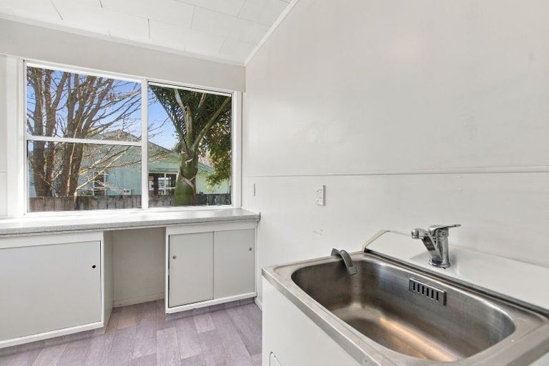 Photo of property in 19 Carey Street, Waitara, 4320