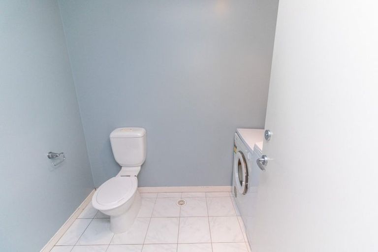 Photo of property in 44a Fairview Crescent, Kelburn, Wellington, 6012