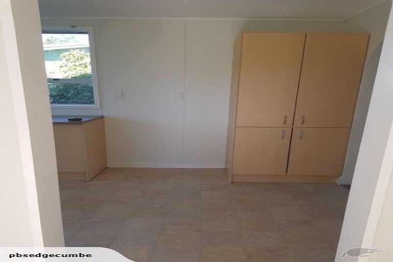 Photo of property in 21 Runuku Grove, Turangi, 3334