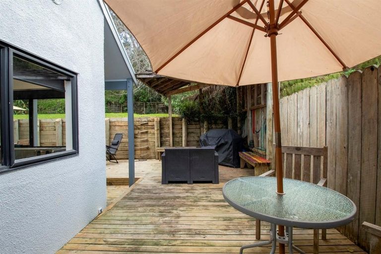 Photo of property in 1/110 Nigel Road, Browns Bay, Auckland, 0630