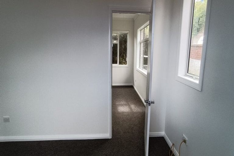 Photo of property in 3 Thomson Street, Lookout Point, Dunedin, 9011