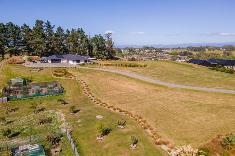 Photo of property in 25 Bradfield Road, Weston, Oamaru, 9491