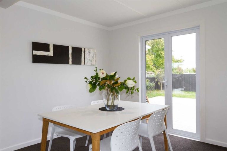 Photo of property in 72 Marriotts Road, North New Brighton, Christchurch, 8083