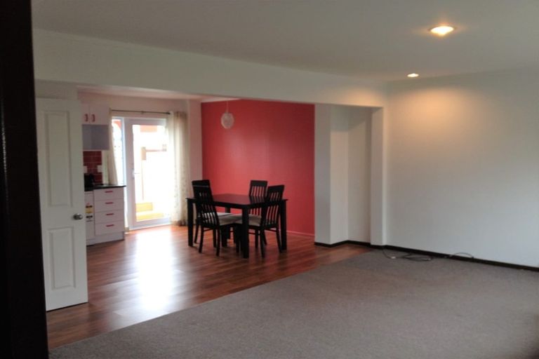 Photo of property in 7 Hollydale Grove, Churton Park, Wellington, 6037