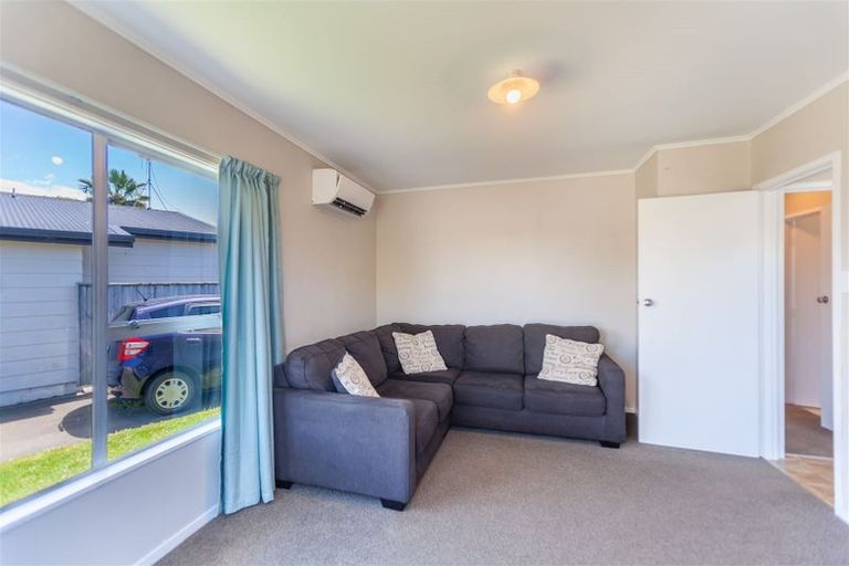 Photo of property in 16 Guildford Street, Tamatea, Napier, 4112