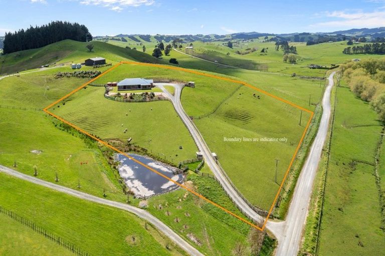 Photo of property in 263 Worthington Road, Wellsford, 0974