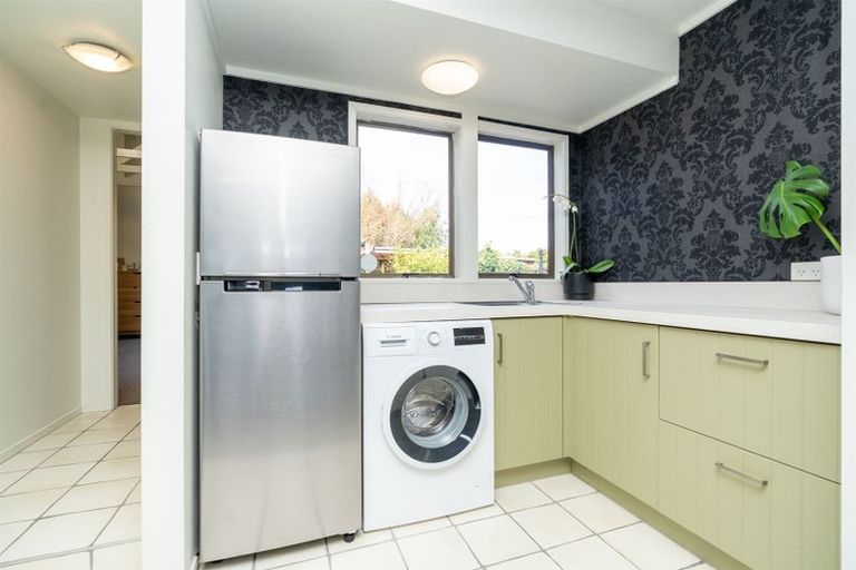 Photo of property in 92 Glen Lynne Avenue, Queenwood, Hamilton, 3210