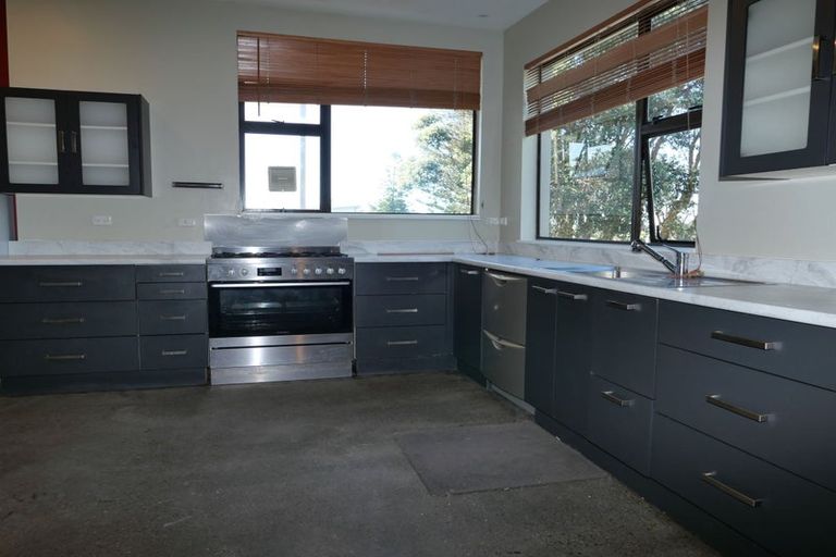 Photo of property in 51 William Street, Waikanae Beach, Waikanae, 5036