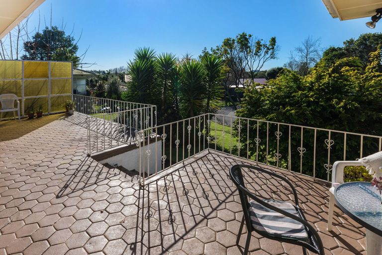 Photo of property in 8 Cardiff Street, Pukekohe, 2120