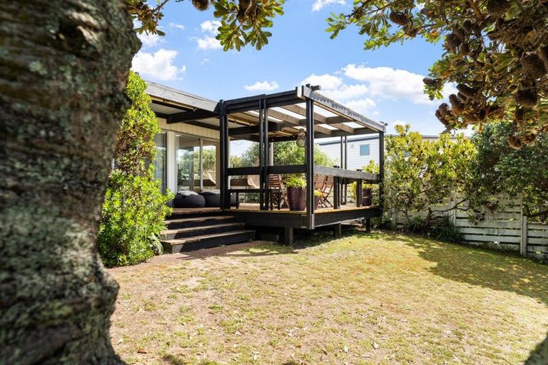 Photo of property in 6 Jane Gifford Place, Omaha, 0986