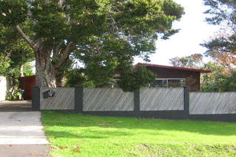 Photo of property in 13 Lookout Drive, Laingholm, Auckland, 0604