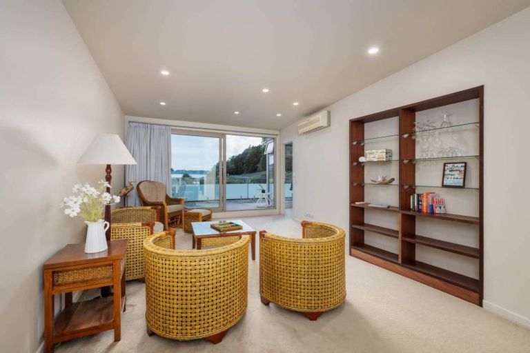 Photo of property in Bridgewater Apartments, 202/7 Te Rangi Cross Road, Paihia, 0200
