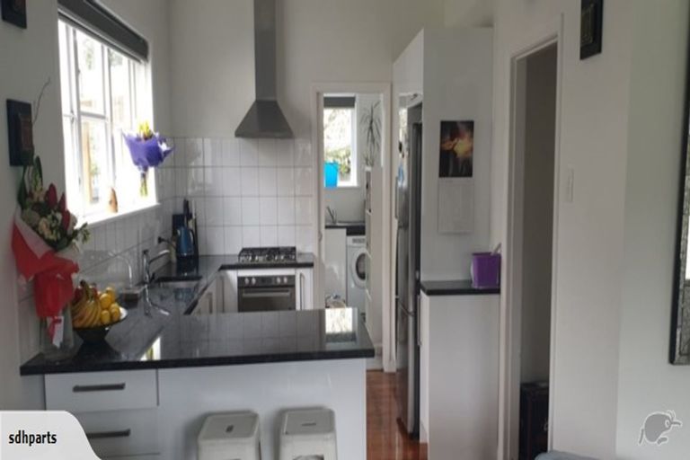 Photo of property in 58 Hall Crescent, Epuni, Lower Hutt, 5011