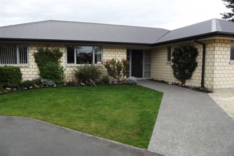 Photo of property in 10j Sefton Street, Belfast, Christchurch, 8051