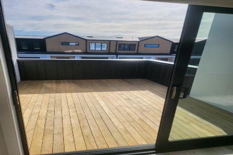 Photo of property in 4 Atutahi Lane, Papamoa Beach, 3118