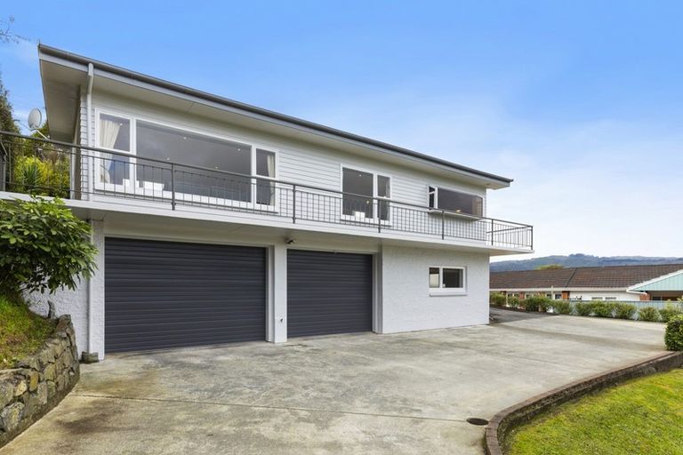 Photo of property in 4 Major Drive, Kelson, Lower Hutt, 5010