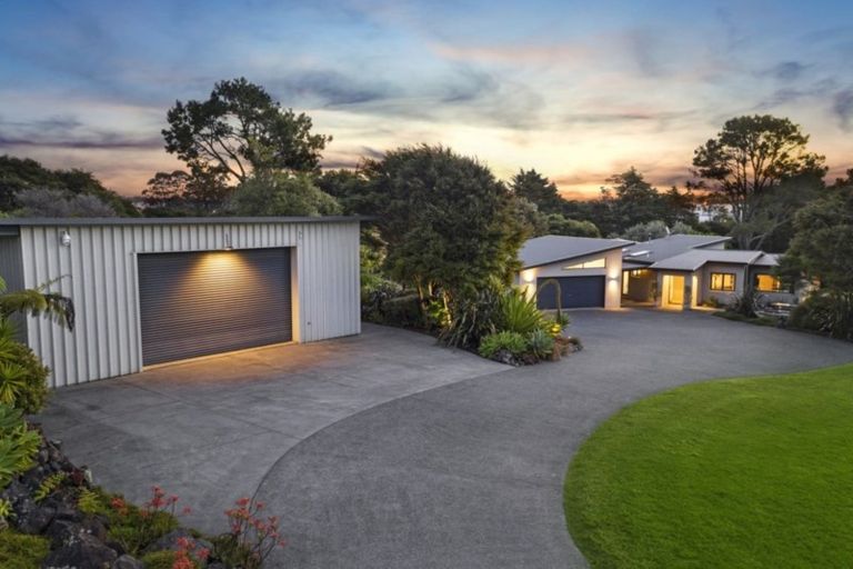 Photo of property in 36c Kewa Road, Albany Heights, Auckland, 0632