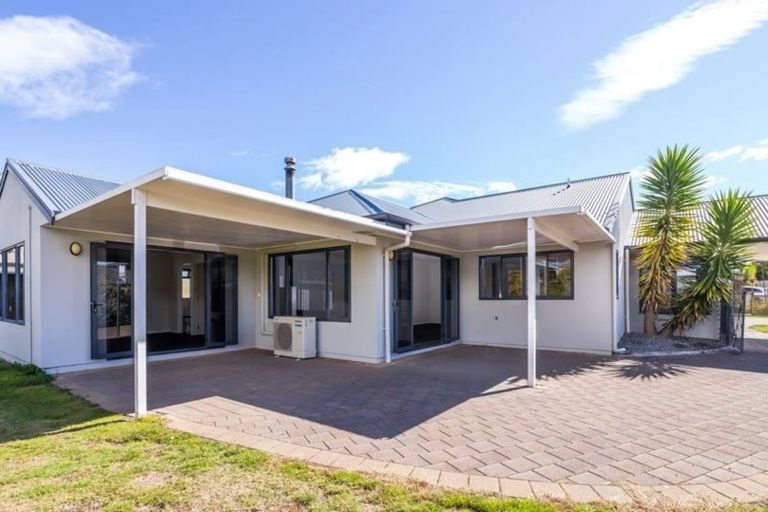 Photo of property in 7 Takawai Place, Nukuhau, Taupo, 3330