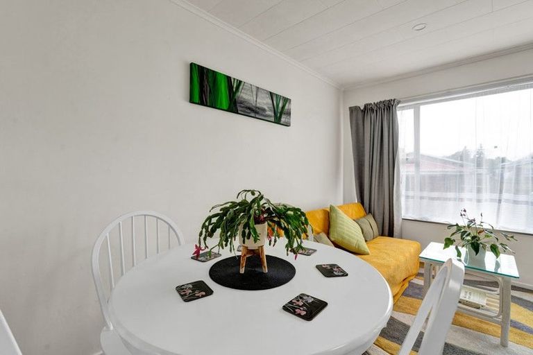 Photo of property in 3/22 Hua Street, Bell Block, New Plymouth, 4312