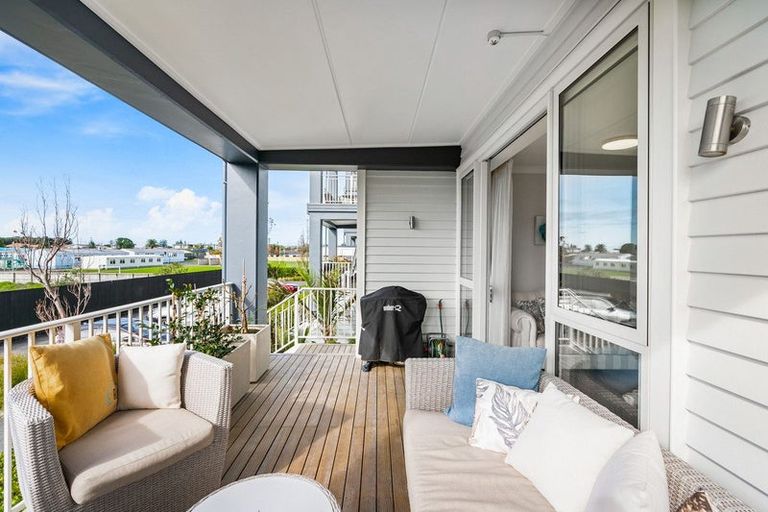 Photo of property in 58 Rewa Rewa Lane, Orewa, 0931