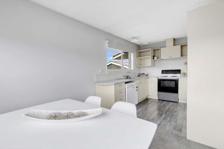 Photo of property in 15b Victoria Street, Rangiora, 7400