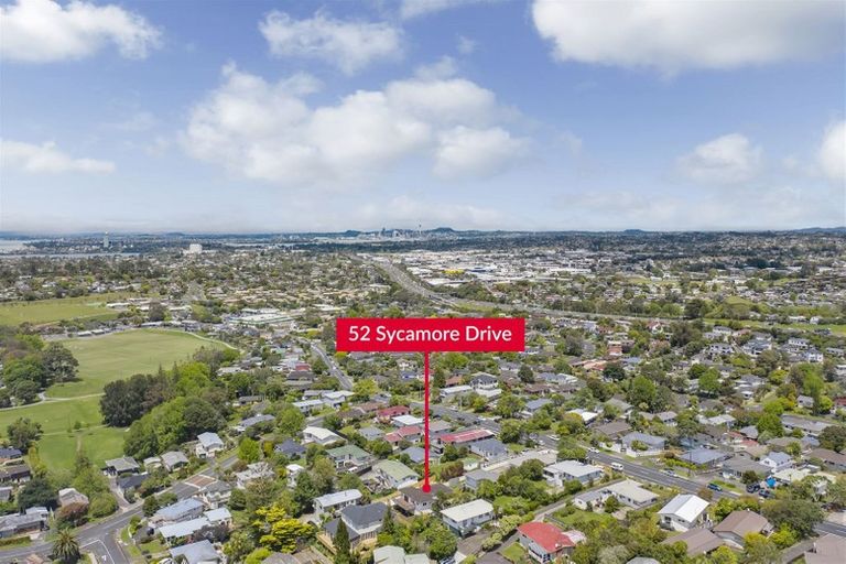 Photo of property in 52 Sycamore Drive, Sunnynook, Auckland, 0620