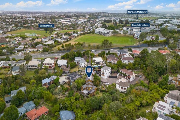 Photo of property in 433 East Coast Road, Mairangi Bay, Auckland, 0630