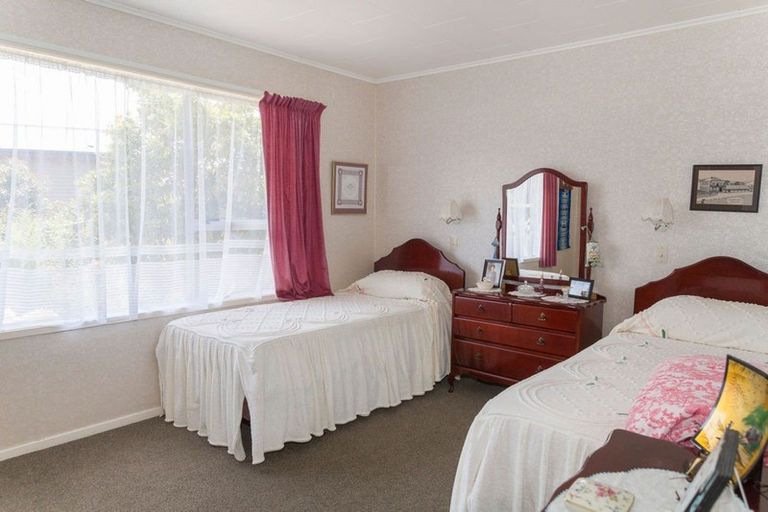 Photo of property in 46 Ruahine Street, Dannevirke, 4930