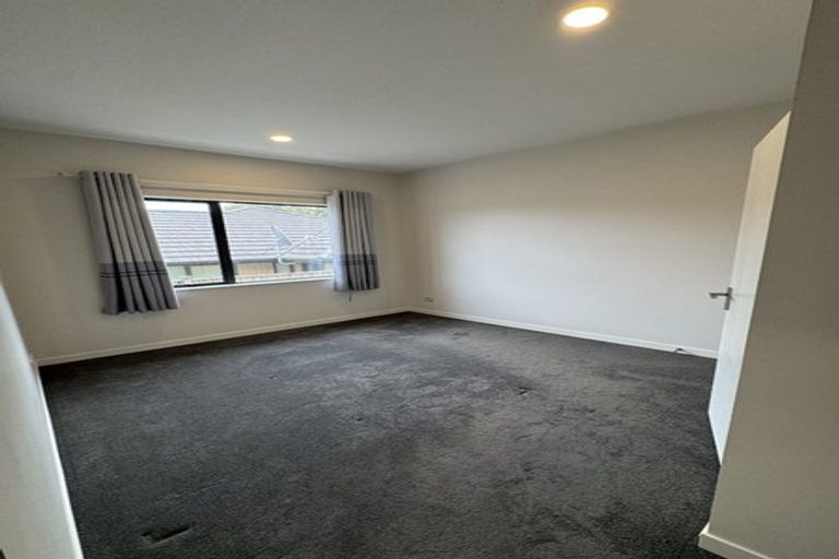 Photo of property in 6 Grenache Way, Kumeu, 0810