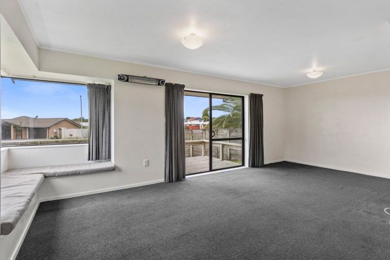 Photo of property in 4 Ludlow Place, Bell Block, New Plymouth, 4312