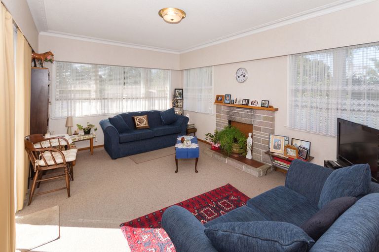 Photo of property in 8 Cardiff Street, Pukekohe, 2120