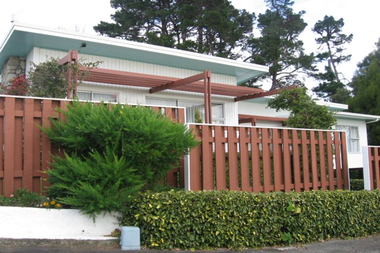 Photo of property in 15 Mountain View Road, Fitzherbert, Palmerston North, 4410