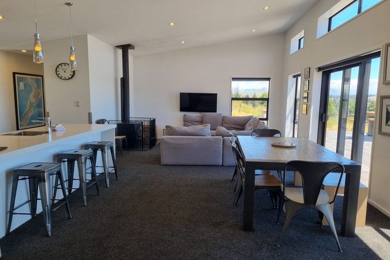 Photo of property in 24 Mistake Drive, Lake Tekapo, 7999