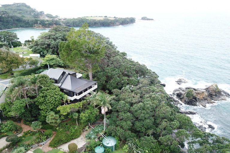 Photo of property in 34 Harbour View Road, Leigh, 0985