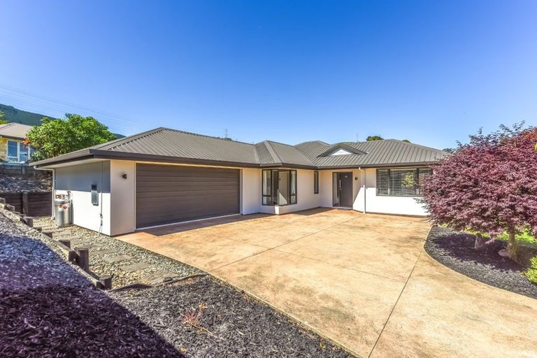 Photo of property in 46 Ngawhatu Road, Stoke, Nelson, 7011