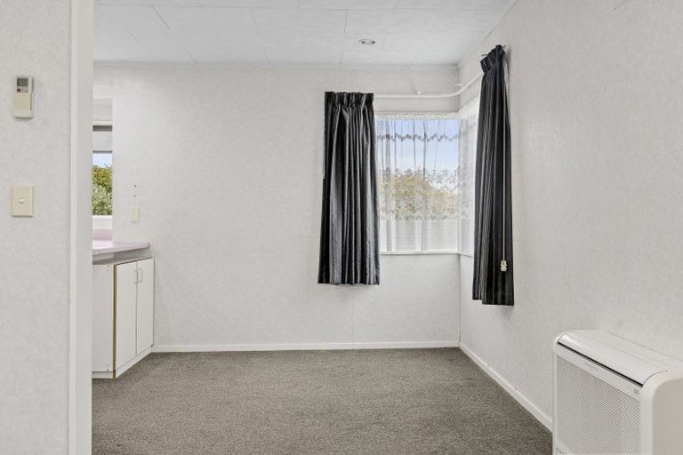 Photo of property in 82 Grace Crescent, Richmond Heights, Taupo, 3330