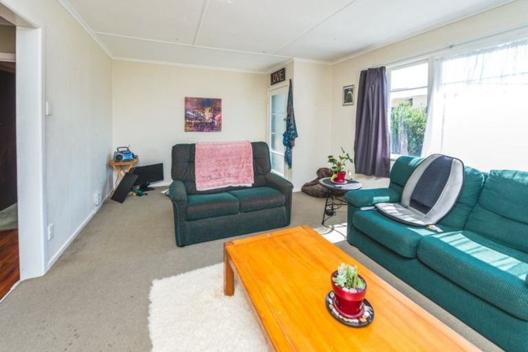 Photo of property in 45 Thatcher Street, Castlecliff, Whanganui, 4501