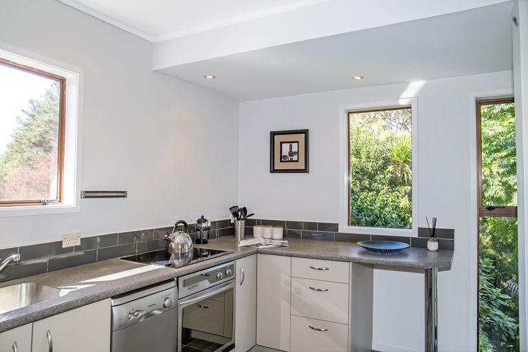 Photo of property in 2/36 Greendale Spur, Glenfield, Auckland, 0629