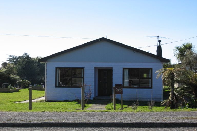 Photo of property in 58 Moorhouse Street, Ross, 7812