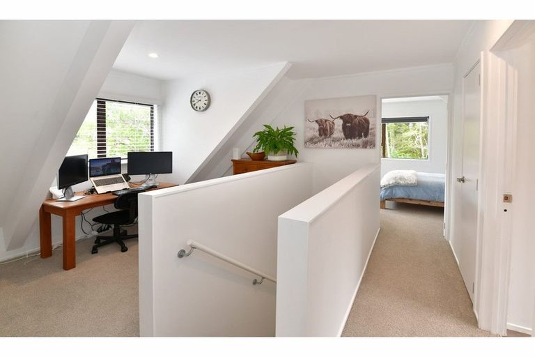 Photo of property in 28 Puhoi Road, Puhoi, Warkworth, 0994