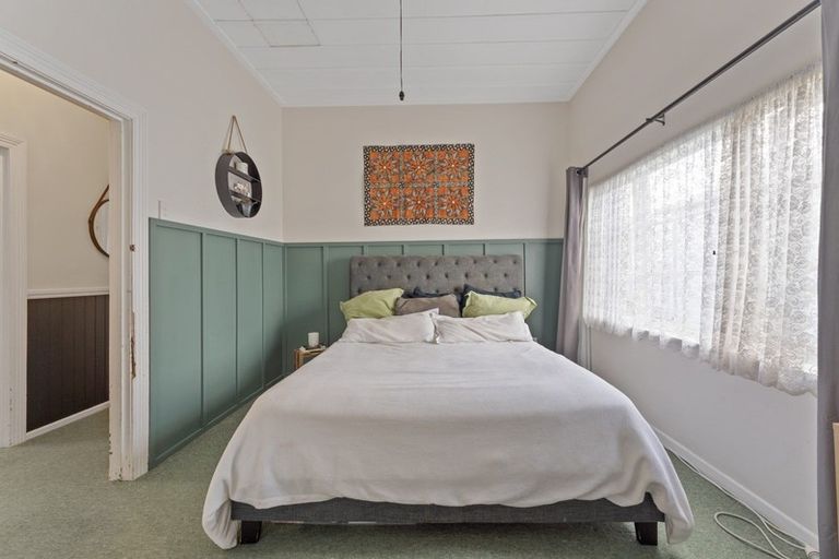 Photo of property in 8 London Street, Eltham, 4322