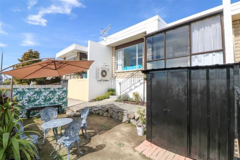 Photo of property in 2/82 Arthur Street, Seaview, Timaru, 7910