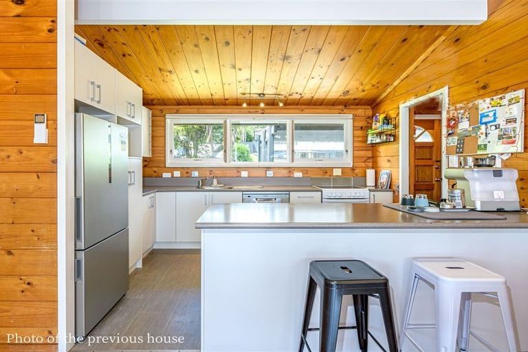 Photo of property in 137 Stredwick Drive, Torbay, Auckland, 0630