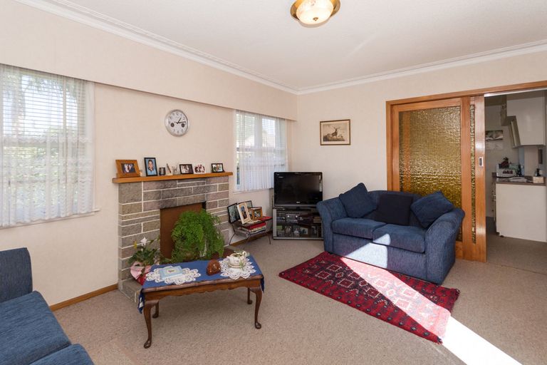 Photo of property in 8 Cardiff Street, Pukekohe, 2120