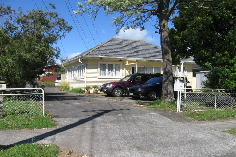 Photo of property in 1/16 Kenderdine Road, Papatoetoe, Auckland, 2025