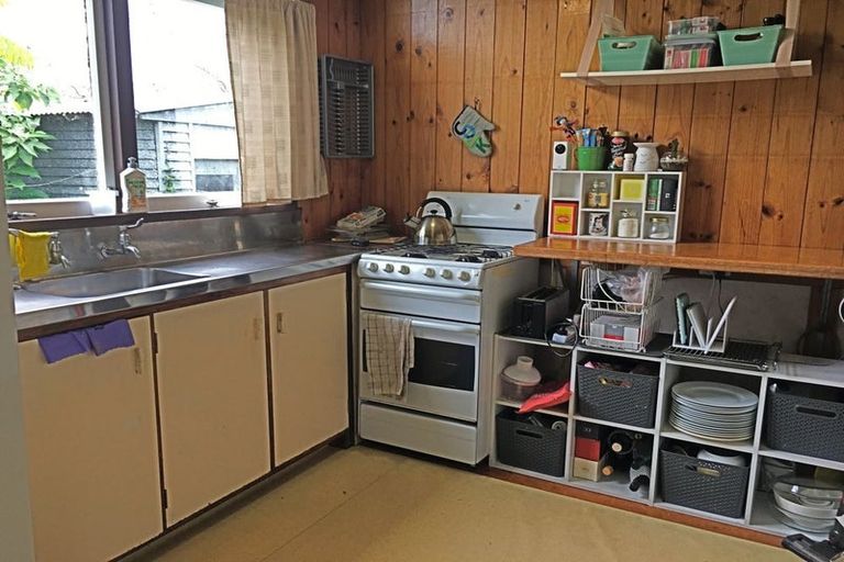 Photo of property in 7/6 Woodhouse Place, West Harbour, Auckland, 0618