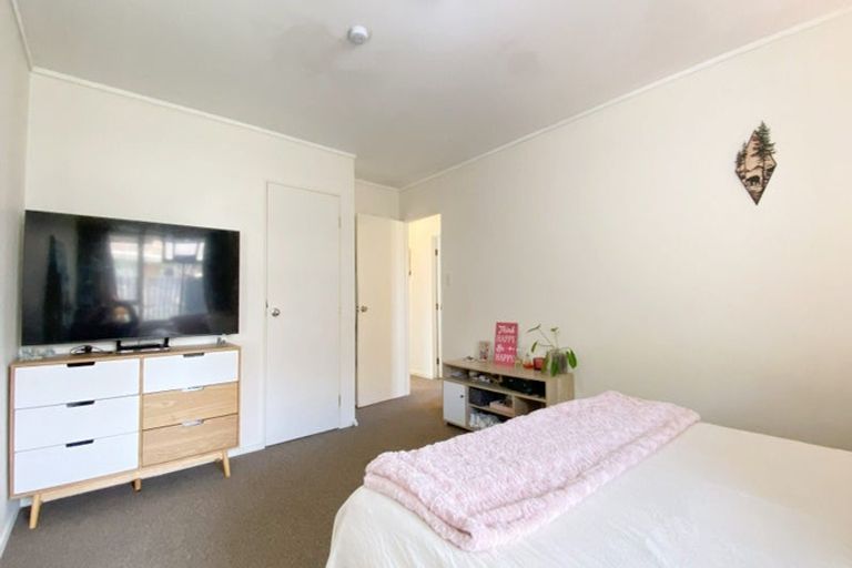 Photo of property in 14 Legacy Drive, Henderson, Auckland, 0612