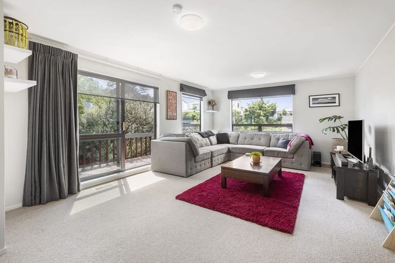 Photo of property in 2/10 Woodland Road, Johnsonville, Wellington, 6037